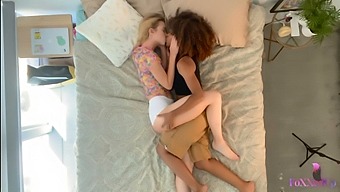Blondes Chloe Cherry And Jenna Foxx In A Steamy Lesbian Video