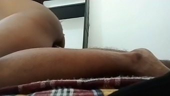 Indian Aunty'S Young And Wild Sex Tape